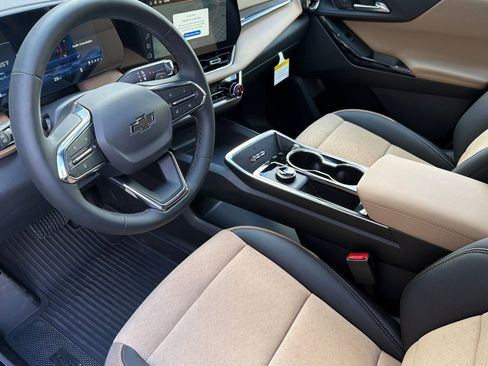 New 2026 Chevrolet Equinox ACTIV w/ Convenience Package III AWD/4WD image 8