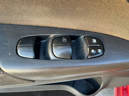 Used 2014 Nissan Sentra SV FWD image 12