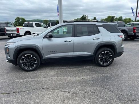 Used 2025 Chevrolet Equinox RS w/ Safety and Technology Package AWD/4WD image 5