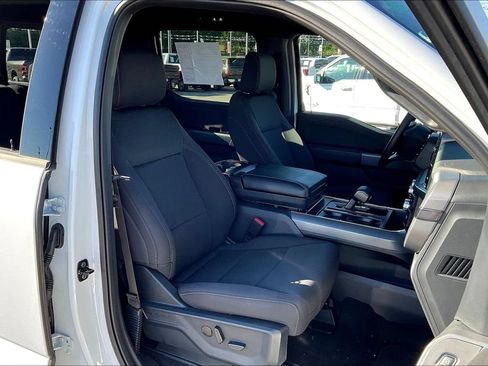 Used 2025 Ford F150 XLT w/ Equipment Group 302A MID AWD/4WD image 15