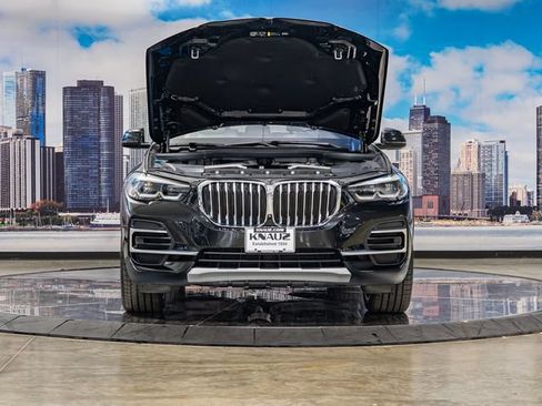Used 2023 BMW X5 xDrive40i w/ Parking Assistance Package AWD/4WD image 4