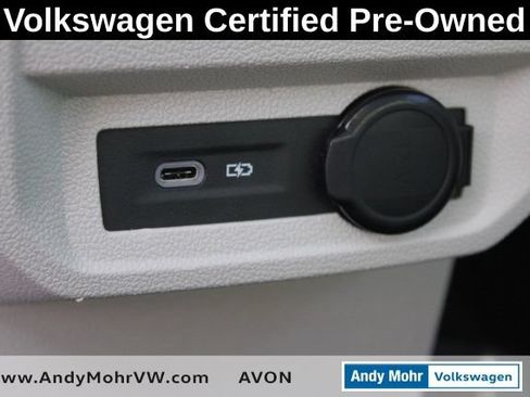 Used 2023 Volkswagen Tiguan SE w/ Panoramic Sunroof Package AWD/4WD image 23