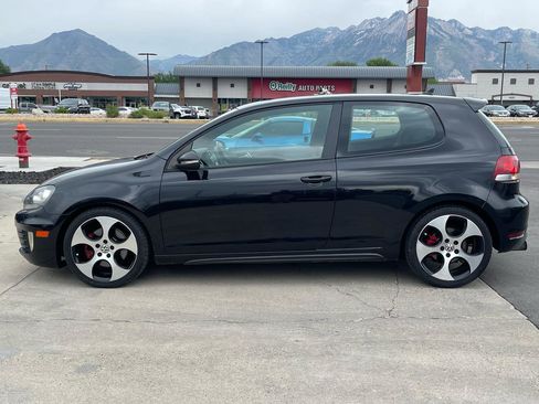 Used 2012 Volkswagen GTI 2-Door FWD image 8