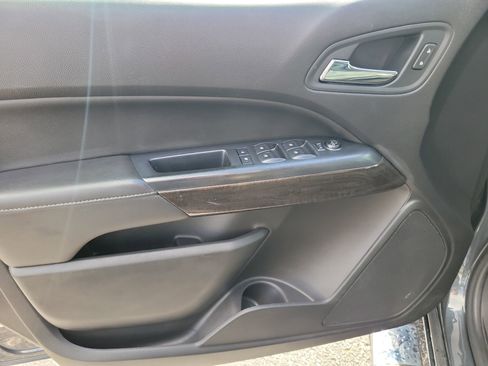 Used 2017 GMC Canyon SLT w/ Driver Alert Package image 16