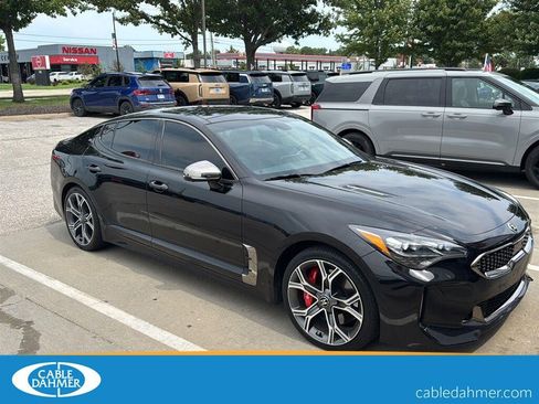 Used 2019 Kia Stinger GT2 AWD/4WD image 1