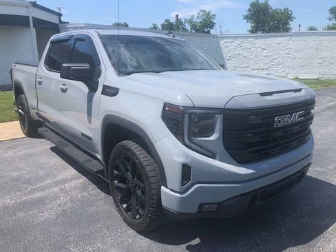 Used 2024 GMC Sierra 1500 Elevation w/ LPO, Elevation Black Package AWD/4WD image 1