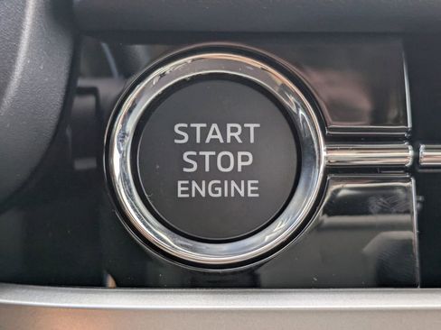 New 2026 Mitsubishi Outlander ES FWD image 31