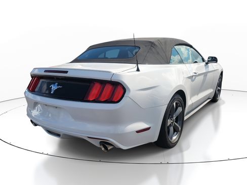 Used 2015 Ford Mustang V6 w/ Equipment Group 051A image 4