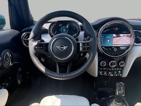 Used 2024 MINI Cooper S FWD image 5