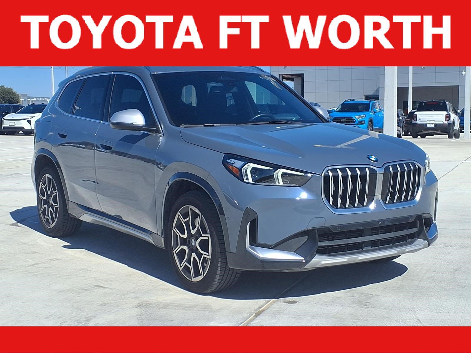 Used 2024 BMW X1 xDrive28i w/ Convenience Package AWD/4WD image 1