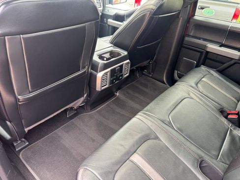 Used 2019 Ford F150 Platinum w/ Equipment Group 701A Luxury AWD/4WD image 14