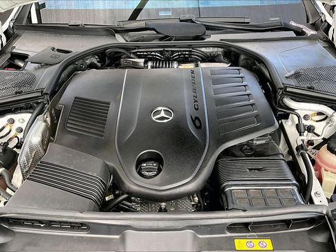 Used 2023 Mercedes-Benz S 500 4MATIC image 32