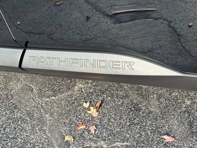 Certified 2024 Nissan Pathfinder S AWD/4WD image 13