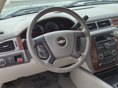 Used 2008 Chevrolet Silverado 1500 LTZ w/ Safety Package RWD image 17