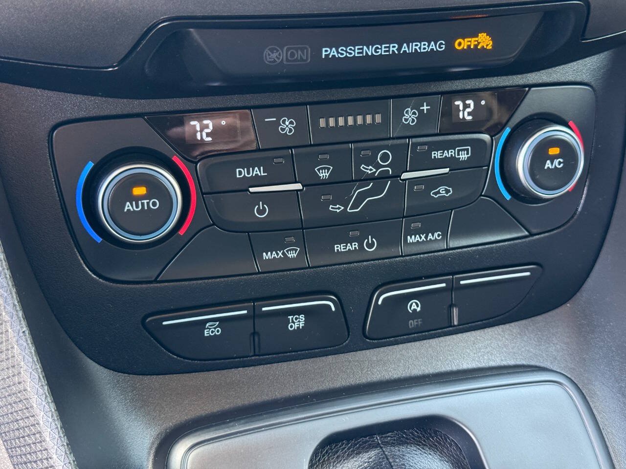 Used 2020 Ford Transit Connect XL FWD image 23