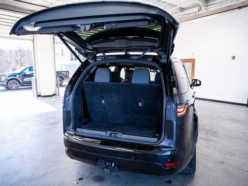 Used 2024 Land Rover Discovery Dynamic SE image 58