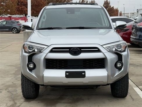Used 2024 Toyota 4Runner SR5 Premium image 6