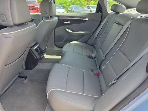 Used 2014 Chevrolet Impala LTZ FWD image 11