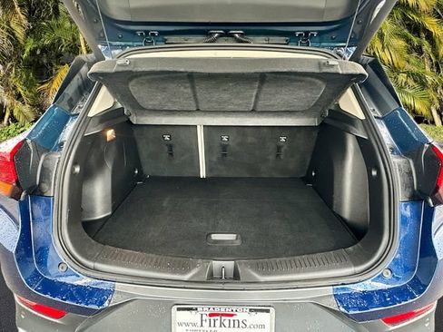 Used 2022 Buick Encore GX Essence w/ Advanced Technology Package FWD image 26