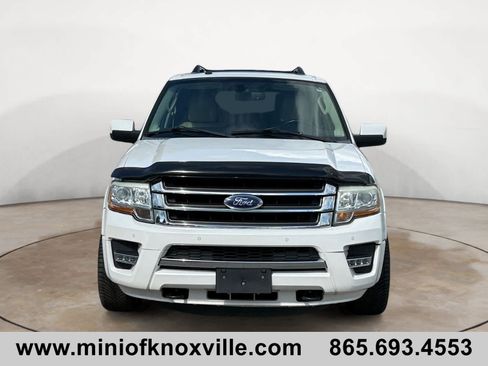 Used 2017 Ford Expedition EL Limited w/ Equipment Group 301A AWD/4WD image 8