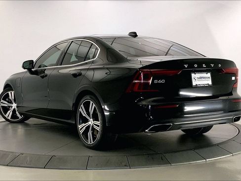 Used 2021 Volvo S60 T8 Inscription w/ Climate Package AWD/4WD image 10