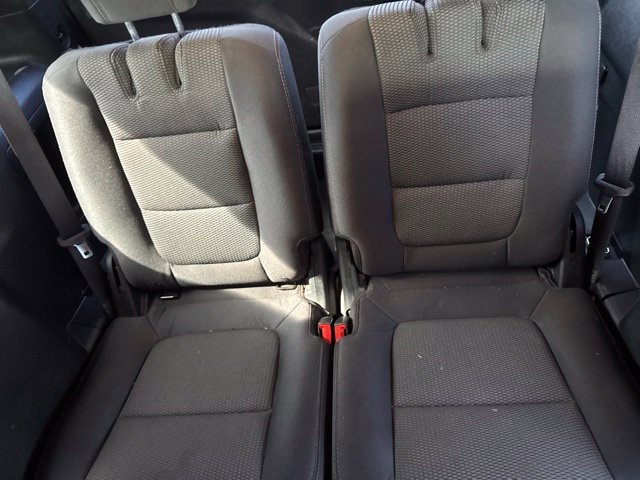Used 2018 Ford Explorer XLT FWD image 11