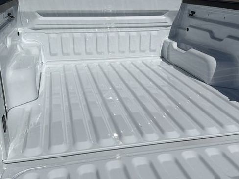 New 2026 Ford Maverick XL AWD/4WD image 13