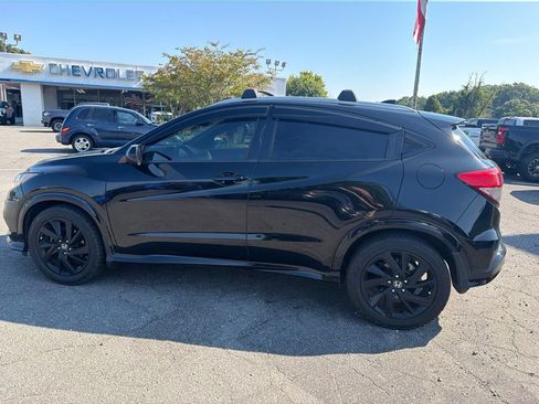 Used 2021 Honda HR-V Sport image 6