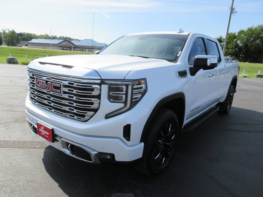 Used 2023 GMC Sierra 1500 Denali AWD/4WD image 11