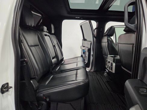 Used 2022 Ford F250 Lariat w/ Lariat Ultimate Package image 9