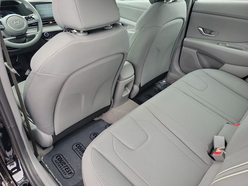Certified 2025 Hyundai Elantra Hybrid FWD image 7