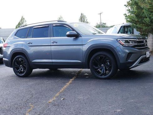 Used 2022 Volkswagen Atlas SE image 9