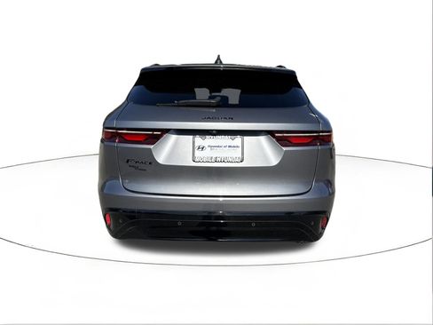 Used 2022 Jaguar F-PACE S image 4