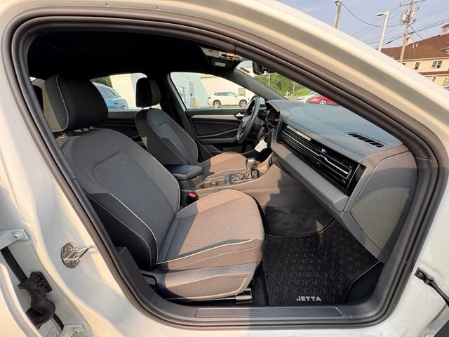 Certified 2026 Volkswagen Jetta Sport FWD image 23