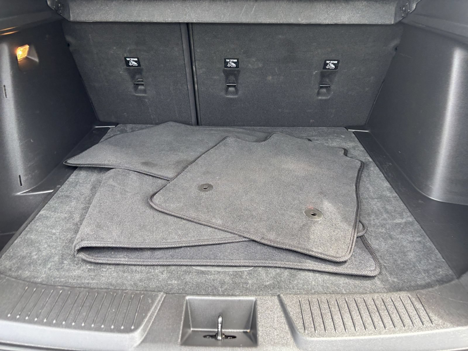 Used 2025 Chevrolet Trax LT FWD image 55