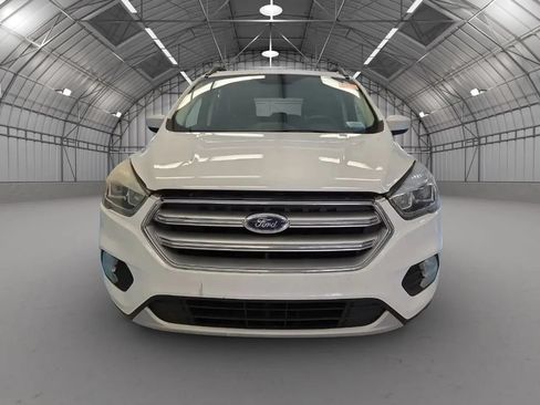 Used 2017 Ford Escape SE w/ Equipment Group 201A AWD/4WD image 17
