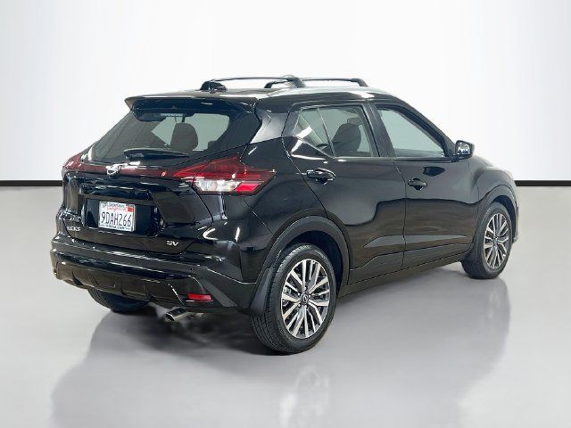 Used 2023 Nissan Kicks SV w/ Exterior Package FWD image 7