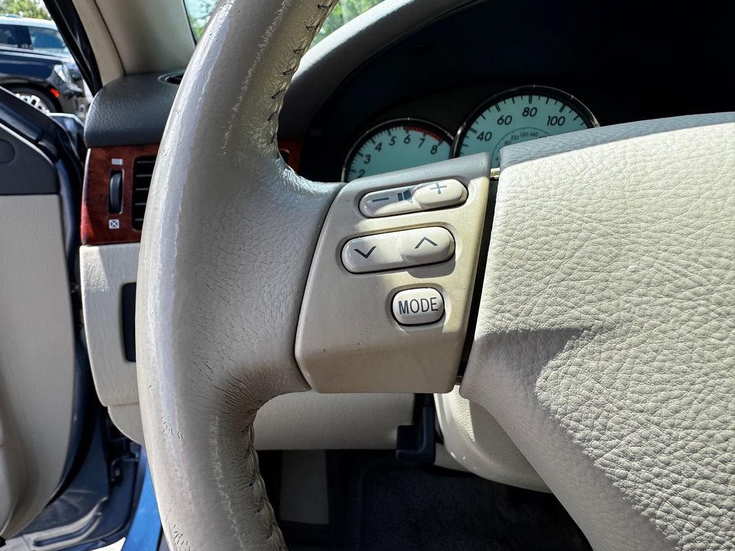 Used 2006 Toyota Solara SLE FWD image 14
