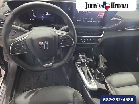 Used 2024 Buick Envista Avenir FWD image 9