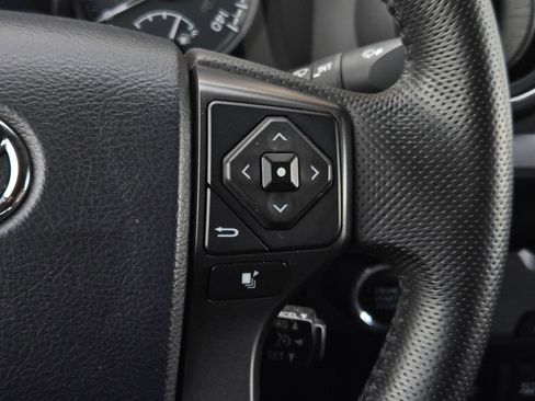 Certified 2016 Toyota Tacoma TRD Sport RWD image 20