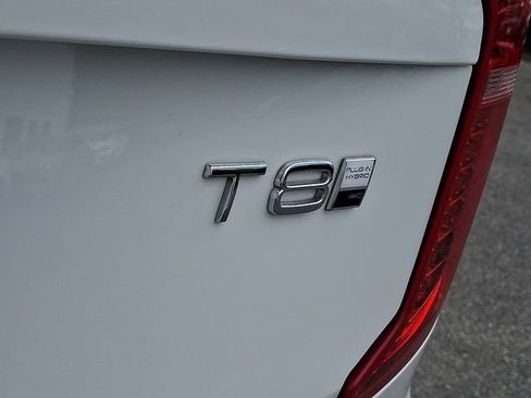 Used 2025 Volvo XC90 T8 Plus AWD/4WD image 35