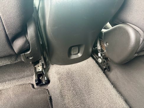Used 2024 Chevrolet Malibu RS FWD image 24