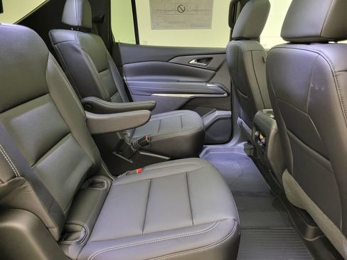 New 2026 Chevrolet Traverse LT w/ Sun and Wheel Package image 40