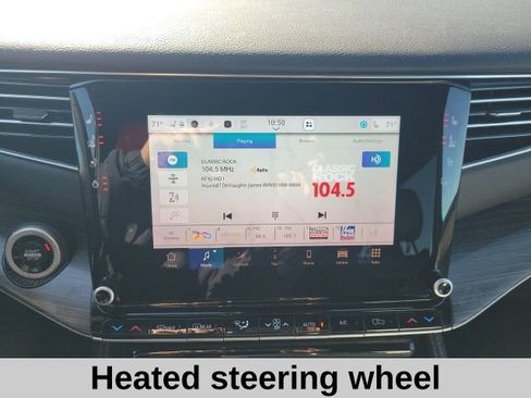 Used 2024 Jeep Wagoneer L Series II image 9