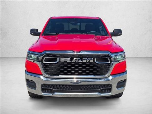 Used 2025 RAM 1500 Big Horn AWD/4WD image 2