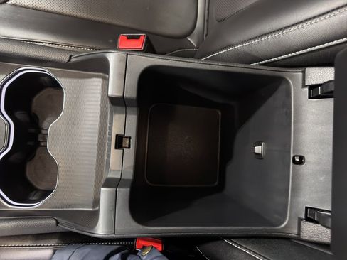 New 2024 Jeep Grand Cherokee Limited 4xe w/ Luxury Tech Group II image 37