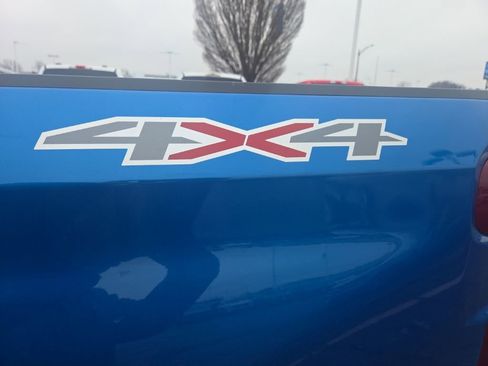 Used 2022 Chevrolet Silverado 1500 Custom image 5