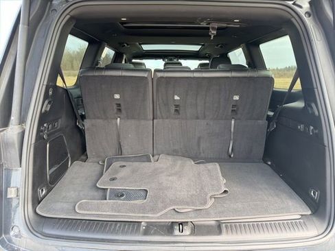 Used 2023 Jeep Wagoneer Series II w/ Premium Group I image 11