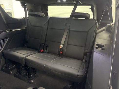 Used 2025 GMC Yukon Denali image 24