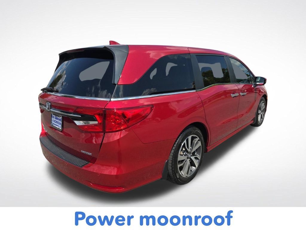 Used 2024 Honda Odyssey Touring image 4